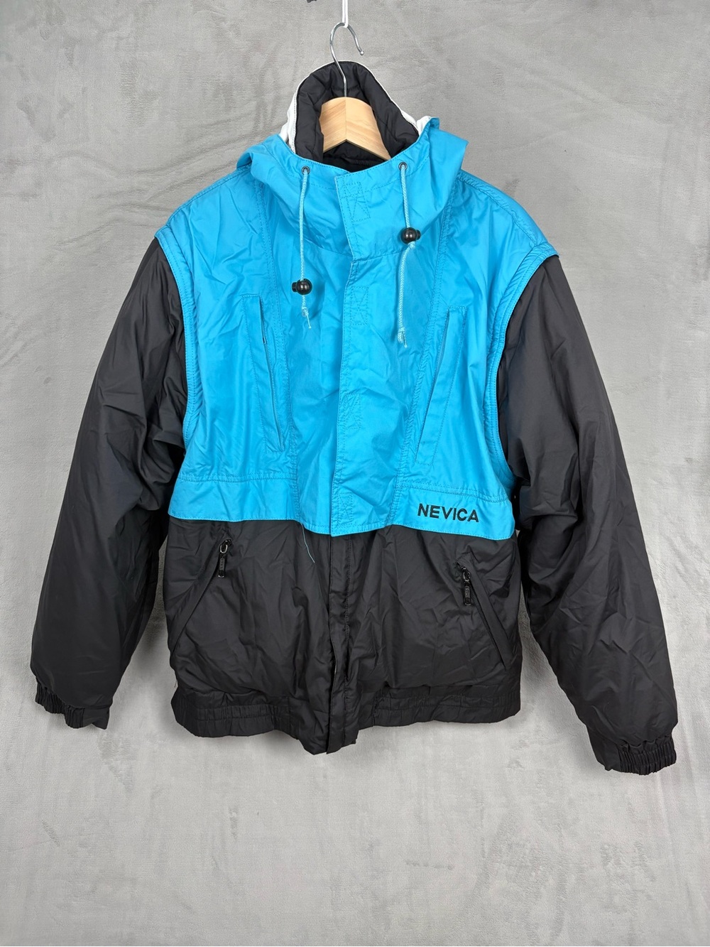 Vintage Nevica Pro Ski Jacket Blue Black Insulated Winter Coat Size 40